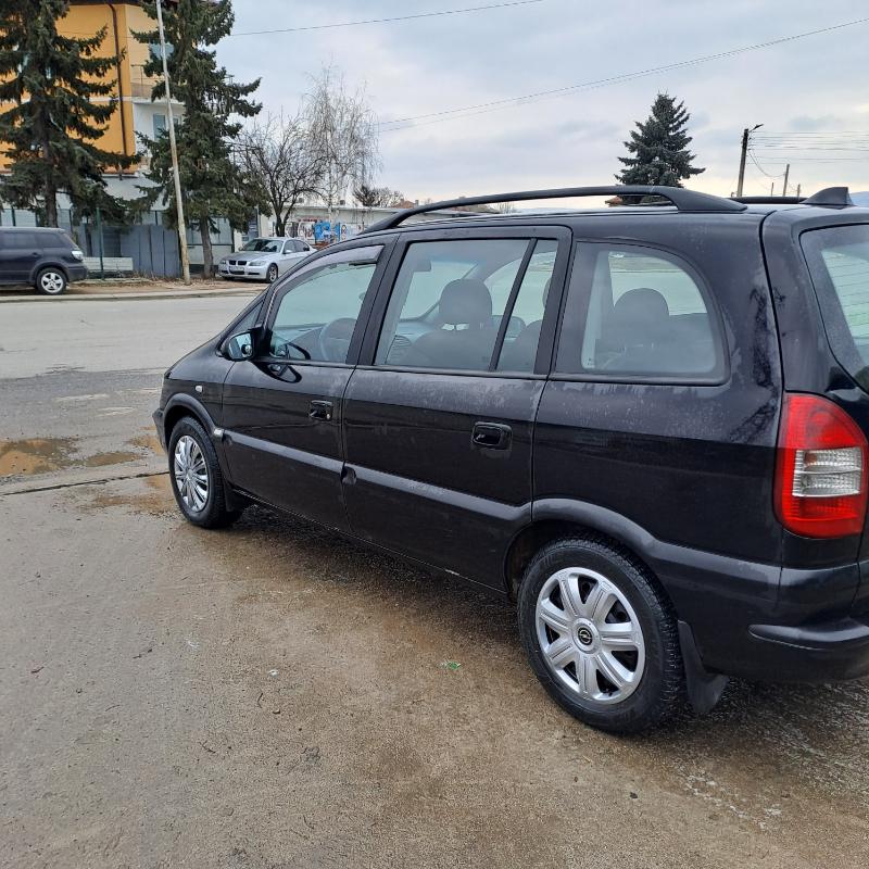 Opel Zafira  - изображение 8