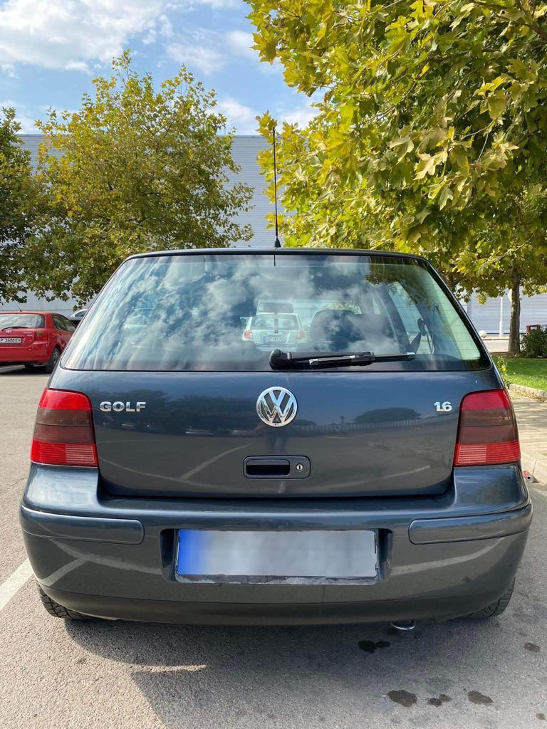 VW Golf 1.6 - изображение 5