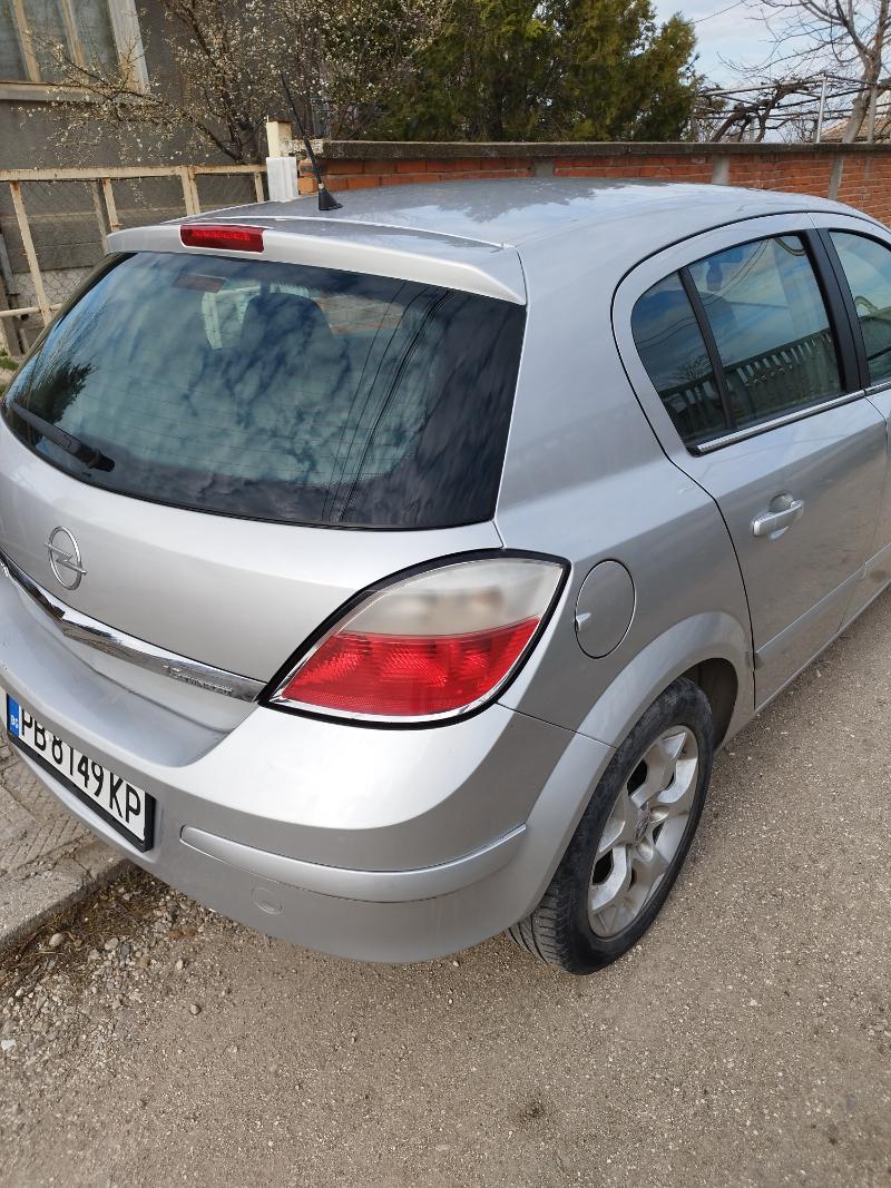 Opel Astra 1.6  - изображение 7