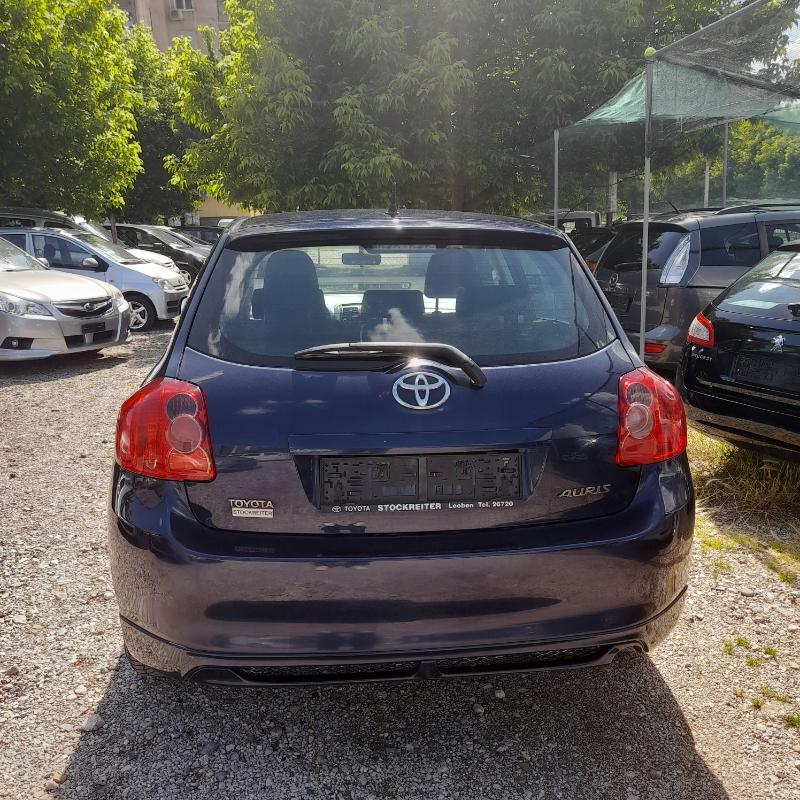 Toyota Auris 1,4D4D - изображение 4