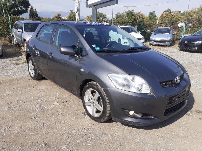 Toyota Auris 1.6 като нова  - изображение 3