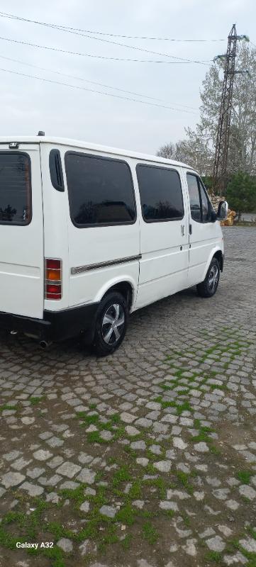 Ford Transit 2.5d - изображение 9