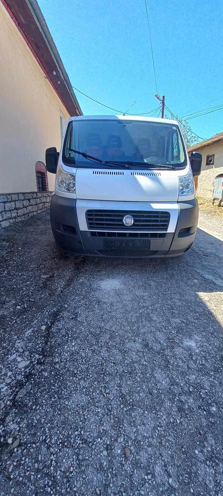 Fiat Ducato 2.2 - изображение 2