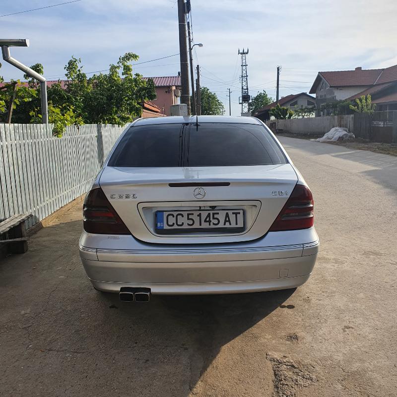 Mercedes-Benz C 220 2.2cdi - изображение 4