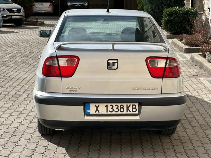 Seat Cordoba 1.4 GAS KLIMA - изображение 10