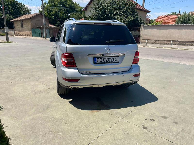 Mercedes-Benz ML 300 3.0 CDi - изображение 3