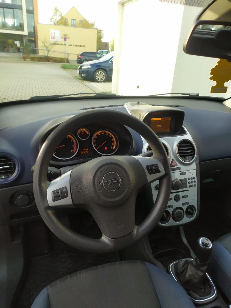 Opel Corsa 1.2 - изображение 6