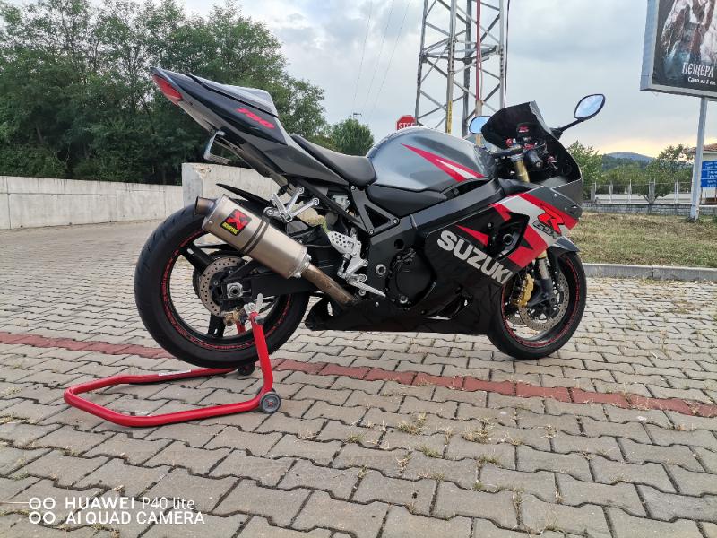 Suzuki Gsxr 750 - изображение 2