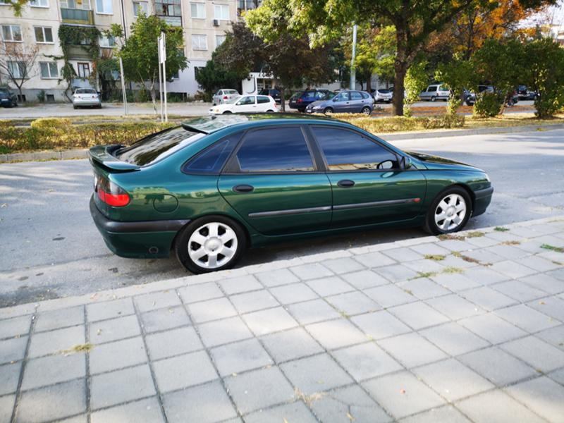 Renault Laguna 2.0i - изображение 3