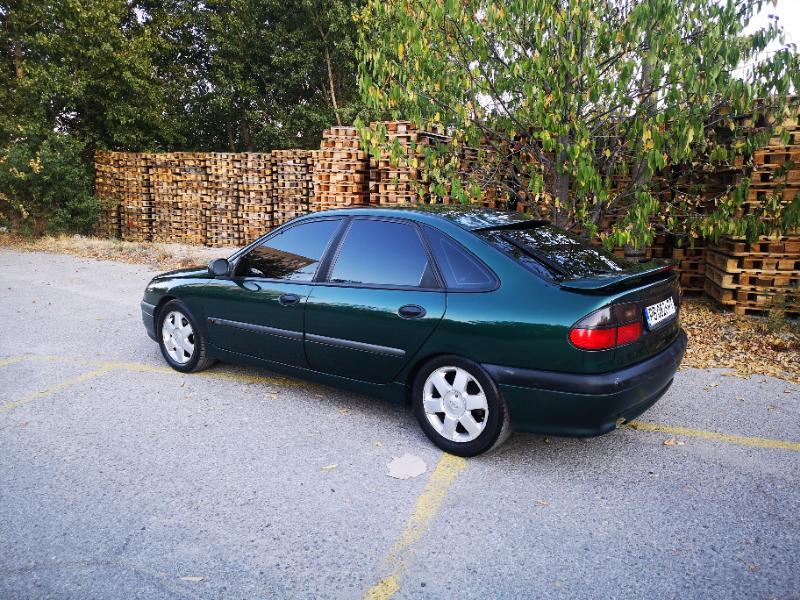 Renault Laguna 2.0i - изображение 7