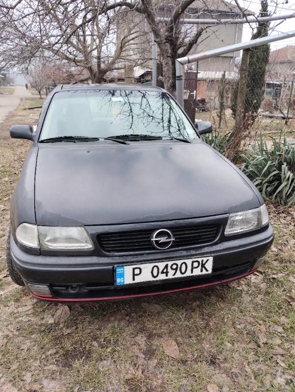 Opel Astra 1,4 - изображение 5