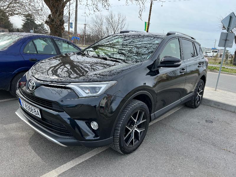 Toyota Rav4 2.0 D4d - изображение 2