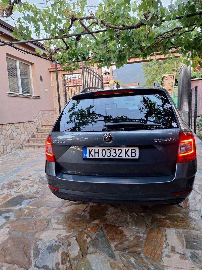 Skoda Octavia 2.0 TDI  кожен с - изображение 8