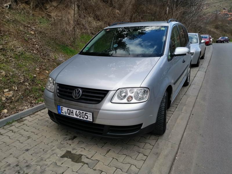 VW Touran 1.6 FSI - изображение 2