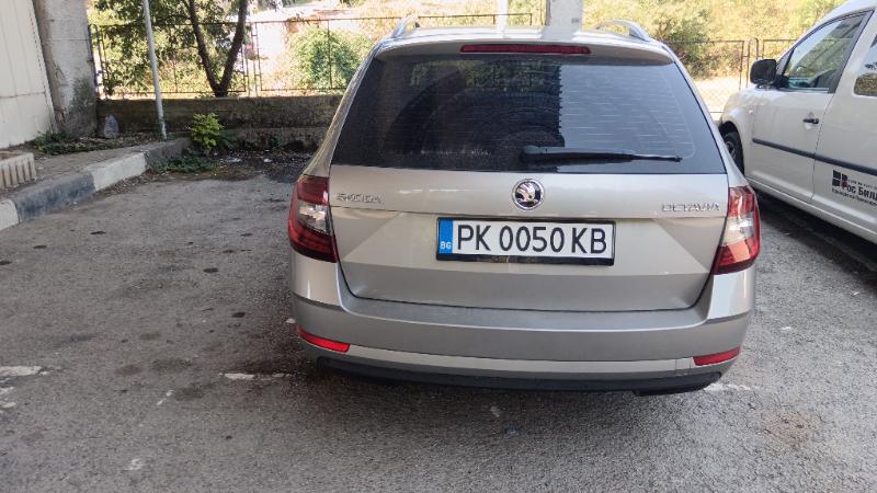 Skoda Octavia 1.6 - изображение 2