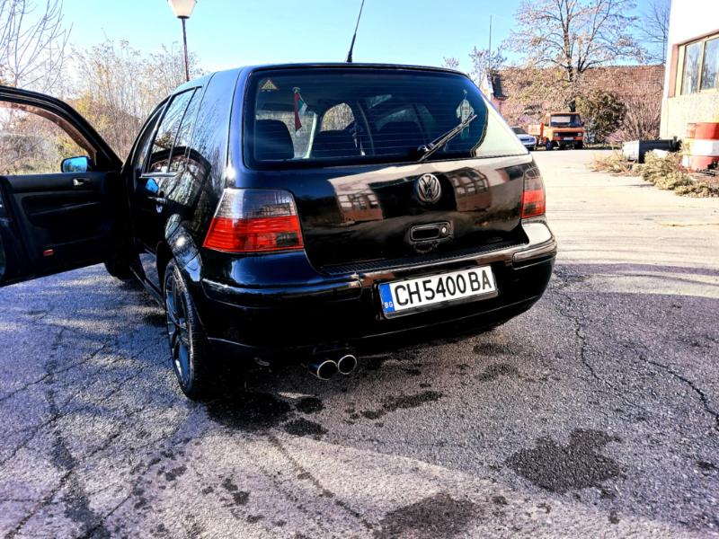 VW Golf 2.3 V5 - изображение 2