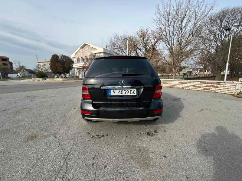 Mercedes-Benz ML 320 3.0 - изображение 3