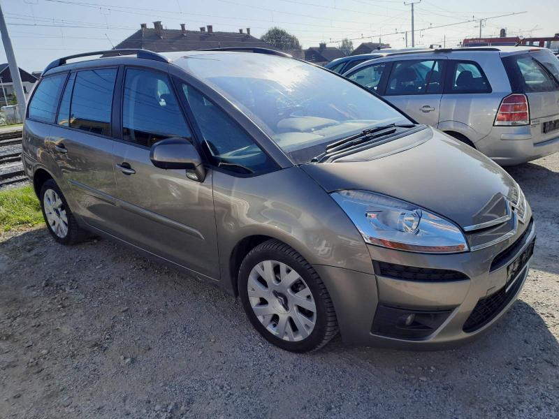 Citroen Grand C4 Picasso 1.8 - изображение 3