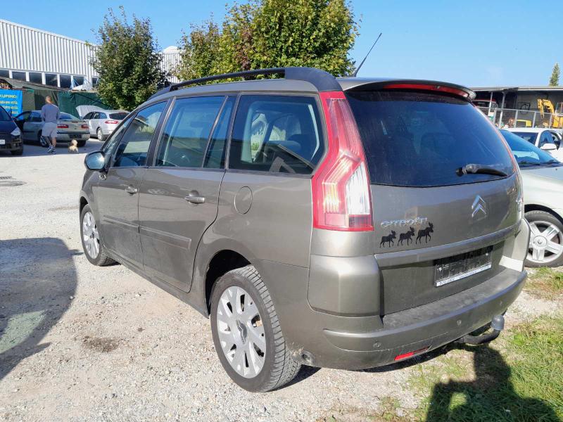 Citroen Grand C4 Picasso 1.8 - изображение 4