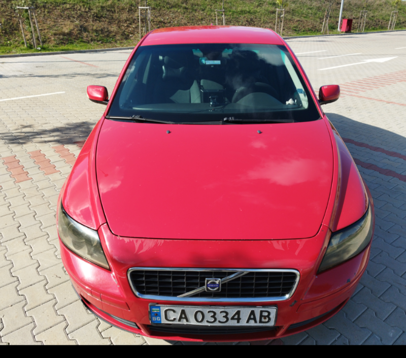 Volvo S40 2.0 D - изображение 2