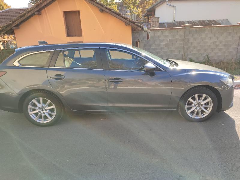 Mazda 6 2.2 - изображение 2