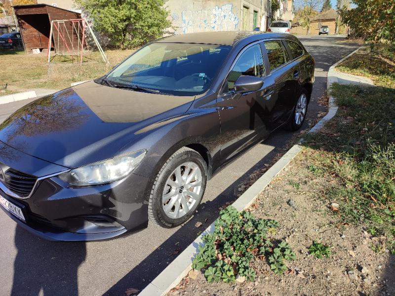 Mazda 6 2.2 - изображение 4