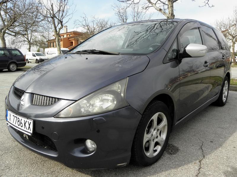 Mitsubishi Grandis 2.0D - изображение 6