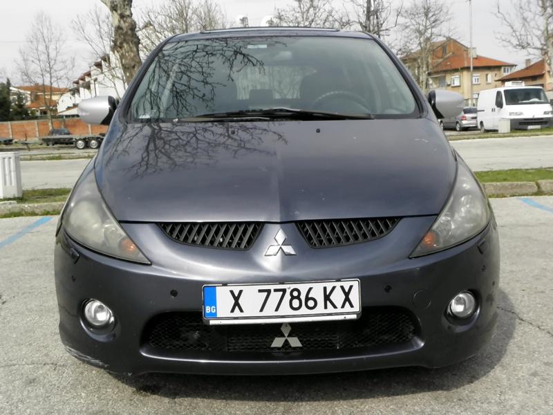 Mitsubishi Grandis 2.0D - изображение 7