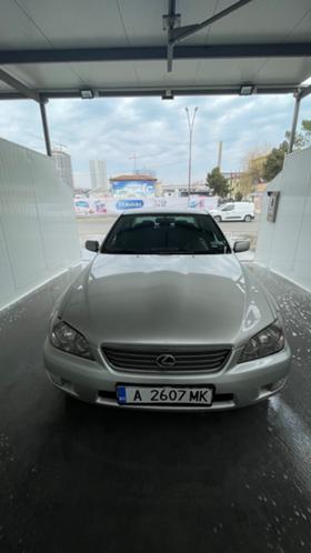 Lexus Is 200