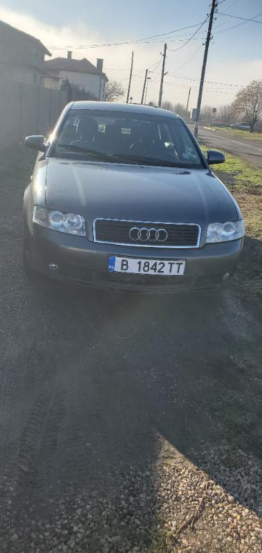 Audi A4 2.0 - изображение 4