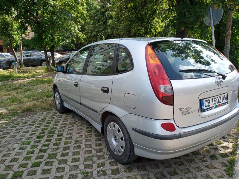 Nissan Almera tino 1.8 - изображение 4