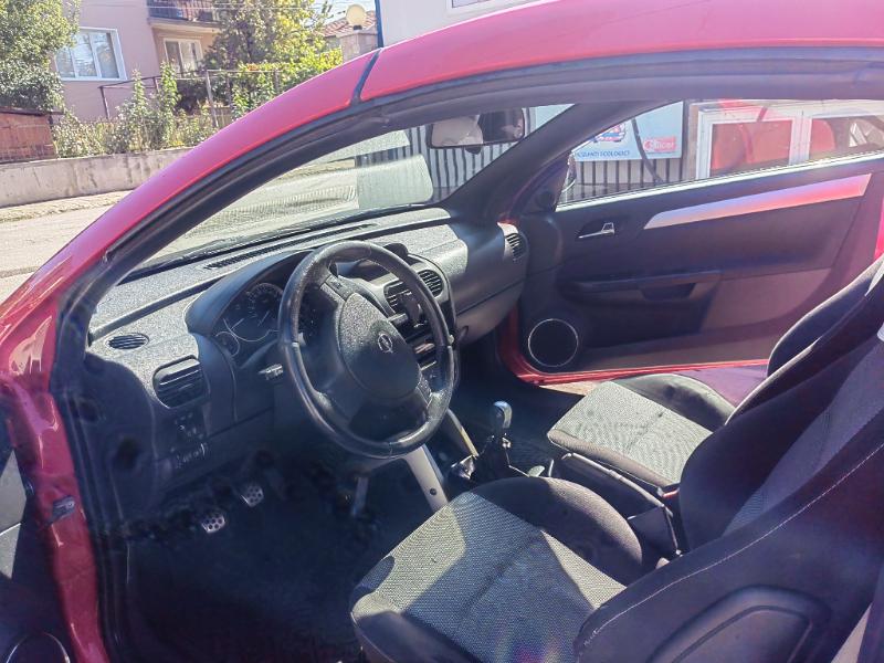 Opel Tigra 1.4 - изображение 8