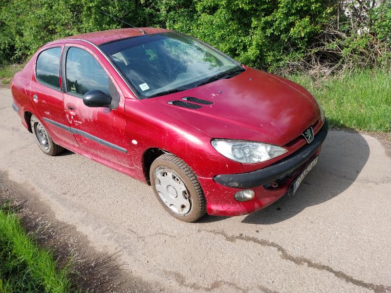 Peugeot 206 1.4 - изображение 3