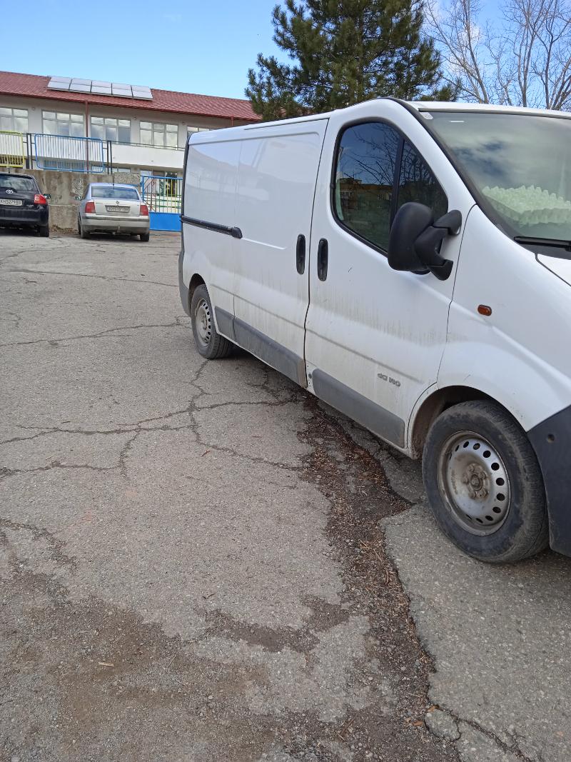 Renault Trafic 2.5  - изображение 2