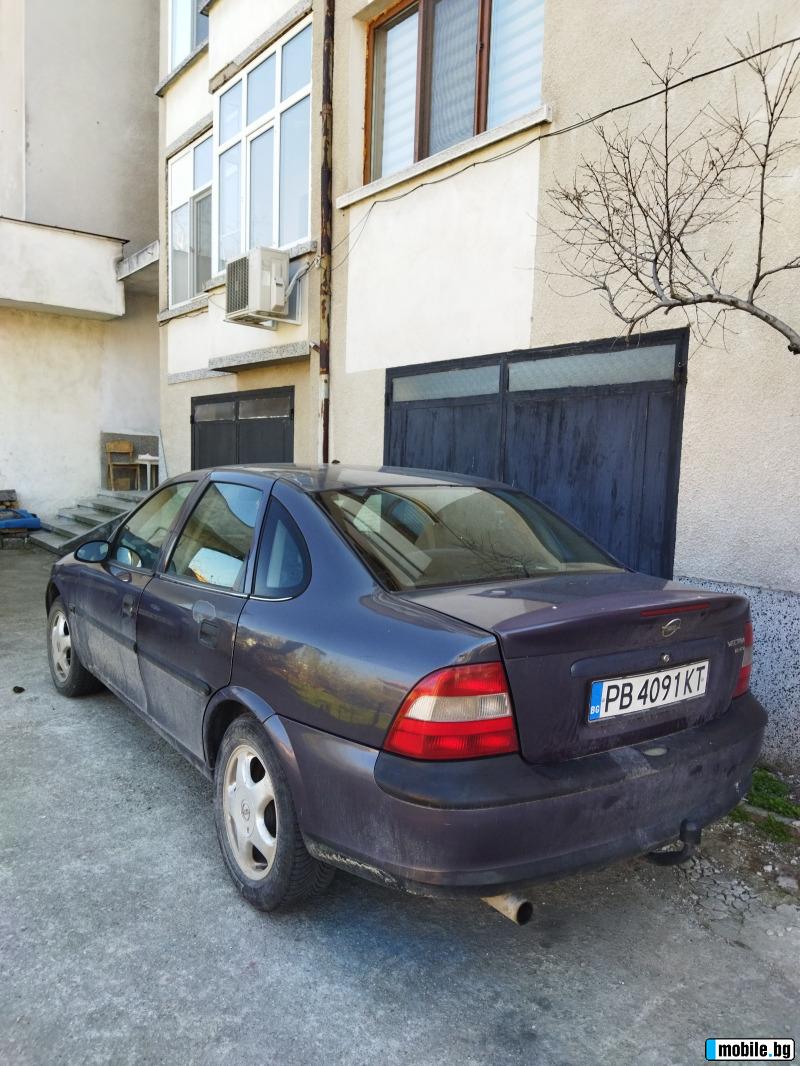 Opel Vectra 1.8 115 - изображение 6