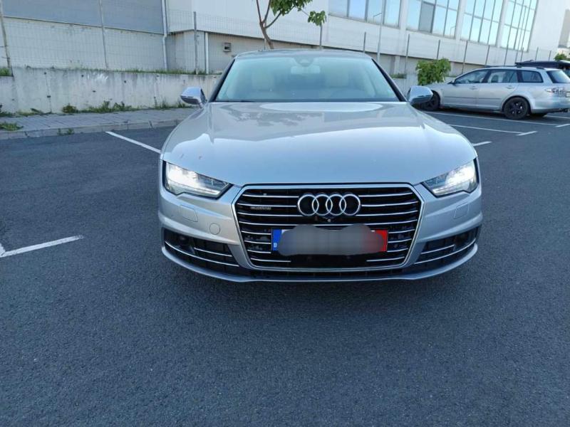 Audi A7 3000 - изображение 2