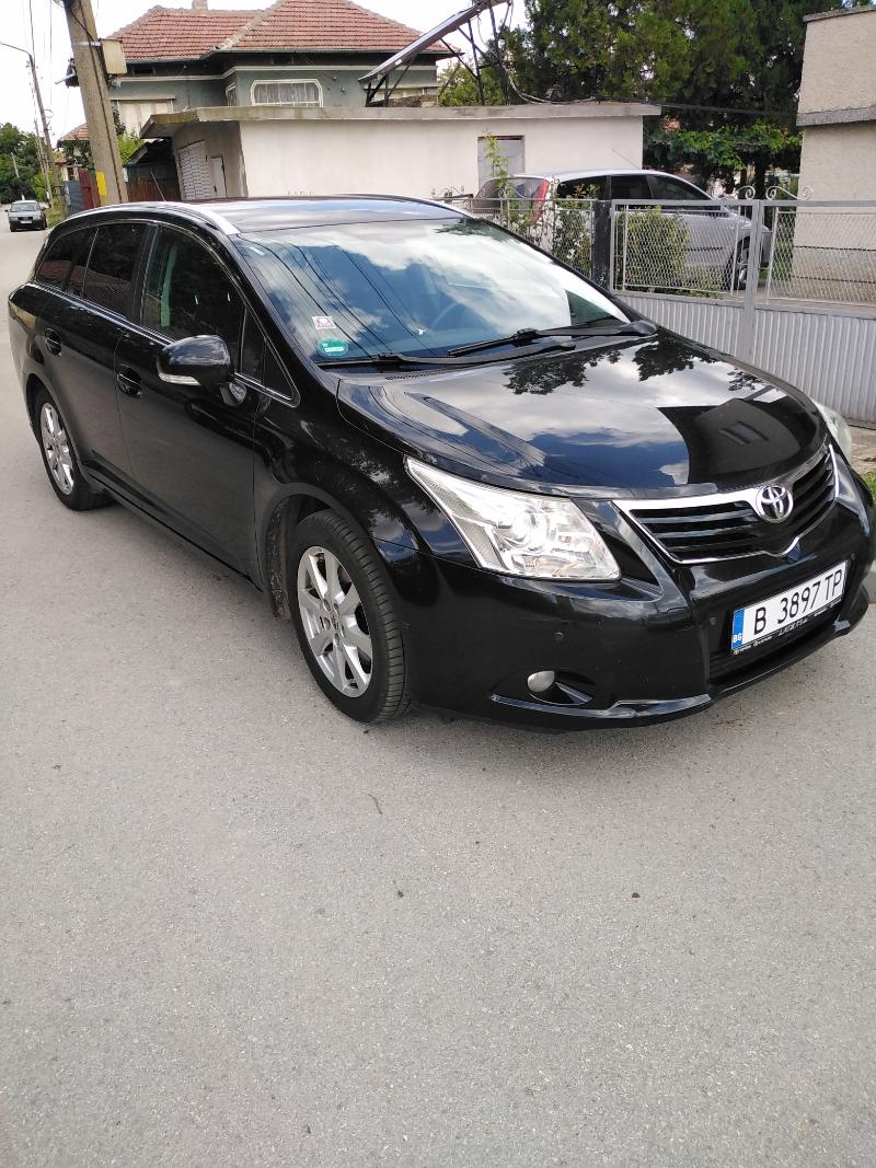 Toyota Avensis 2.2 - изображение 4