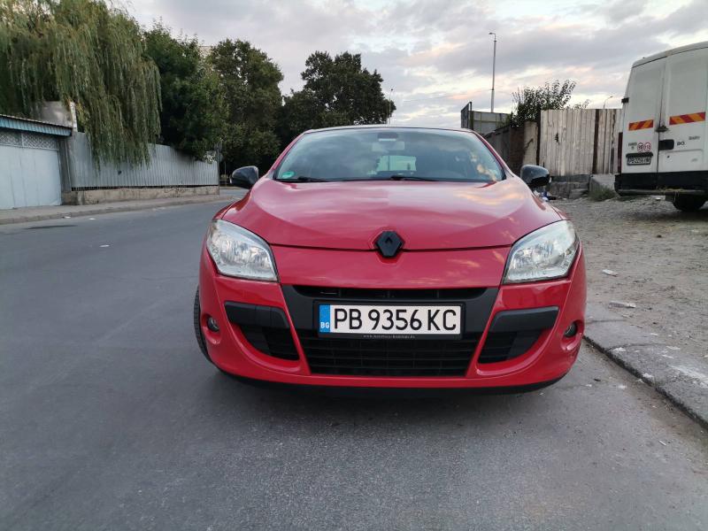 Renault Megane 1.6 - изображение 5