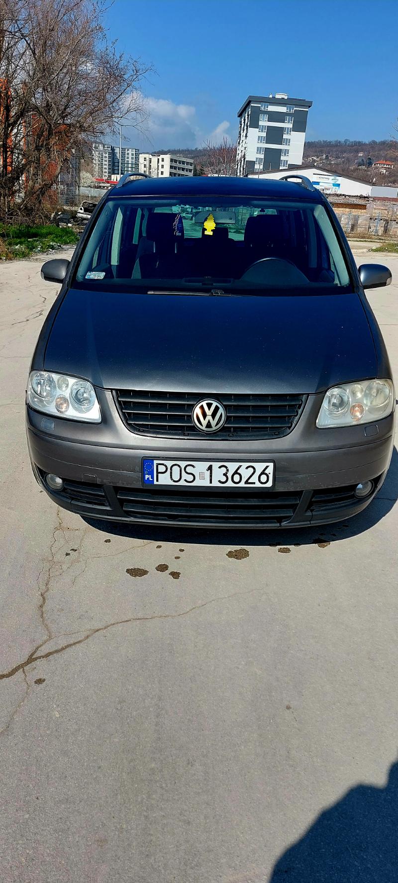 VW Touran 2.0TDI - изображение 5