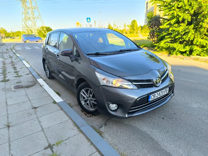 Toyota Verso 1,6 D4D - изображение 2