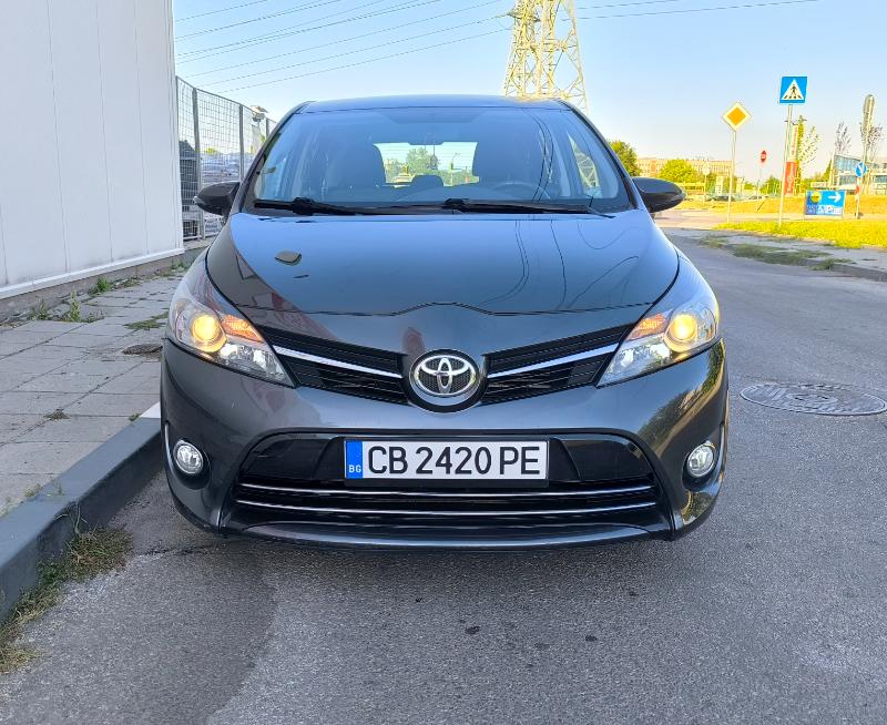 Toyota Verso 1,6 D4D - изображение 3