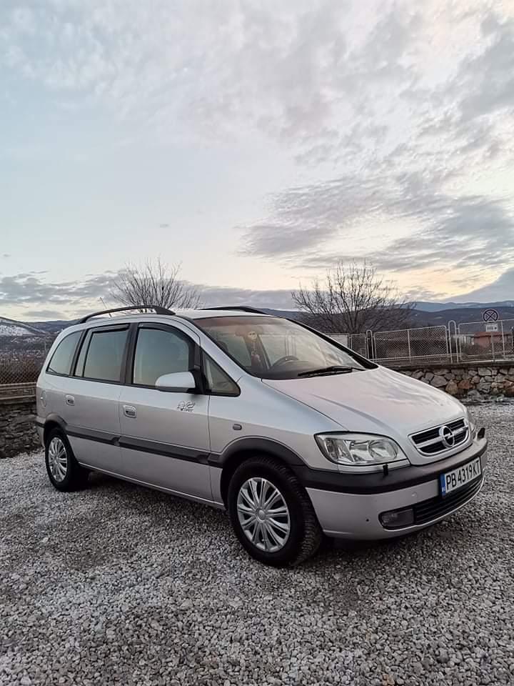 Opel Zafira 2.2  - изображение 8