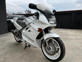 Обява за продажба на Honda Vfr RC 36 ~4 200 лв. - изображение 10