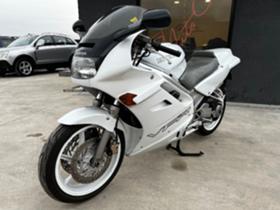 Обява за продажба на Honda Vfr RC 36 ~4 200 лв. - изображение 7