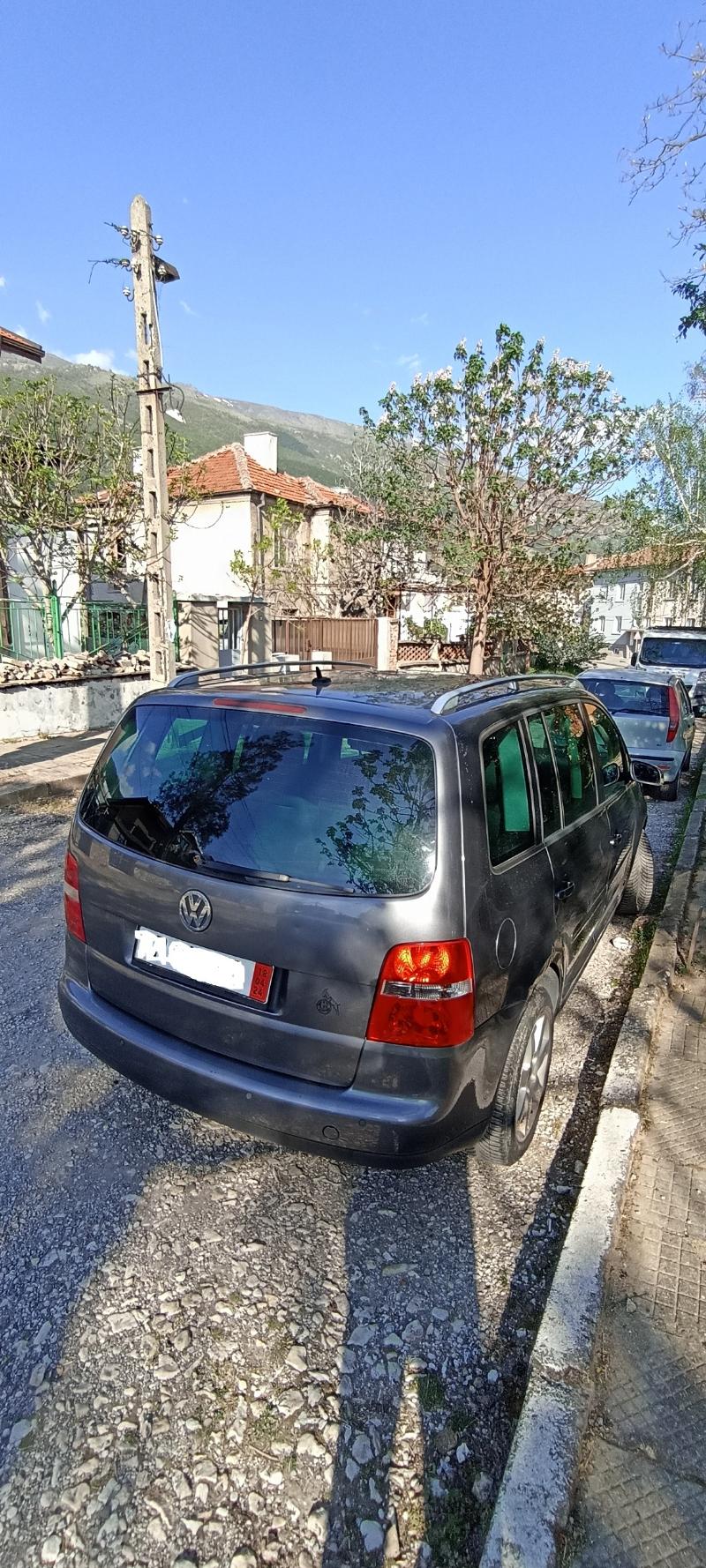 VW Touran 2.0 TDI - изображение 8