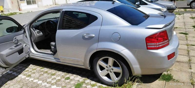 Dodge Avenger  - изображение 2