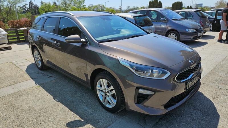 Kia Ceed SW 1.0 T-GDI - изображение 3