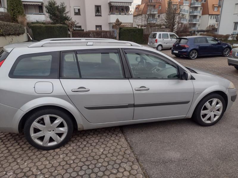 Renault Megane 1.9tdi 6-скорост - изображение 4