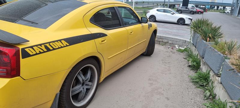 Dodge Charger R/T Daytona, 5.7 - изображение 2