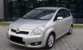 Обява за продажба на Toyota Corolla verso 2.2 ~9 300 лв. - изображение 1